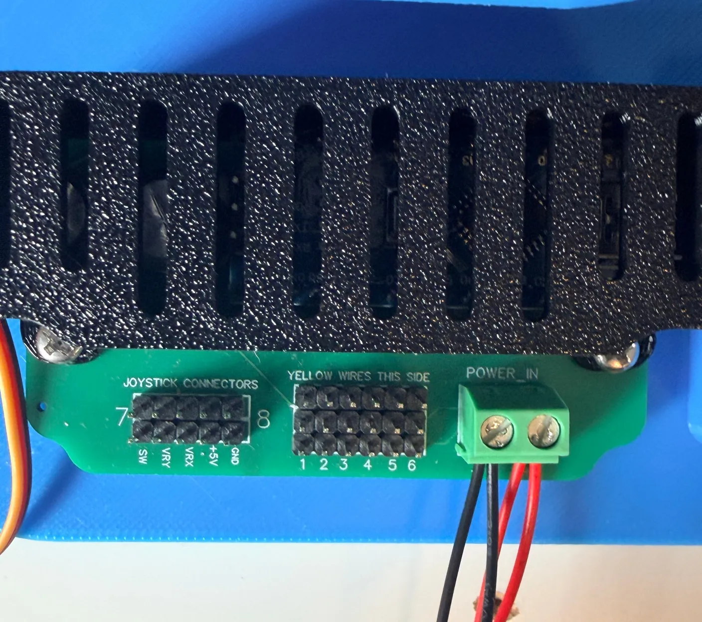 Robotic Eyes build — Wire it up: This is the circuit board.