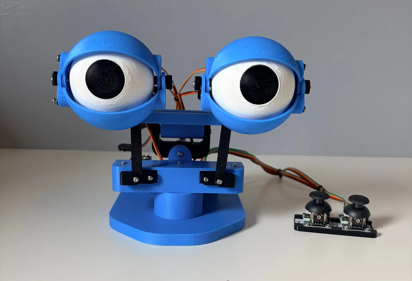 Robotic Eyes build — Wire it up: Guess what?